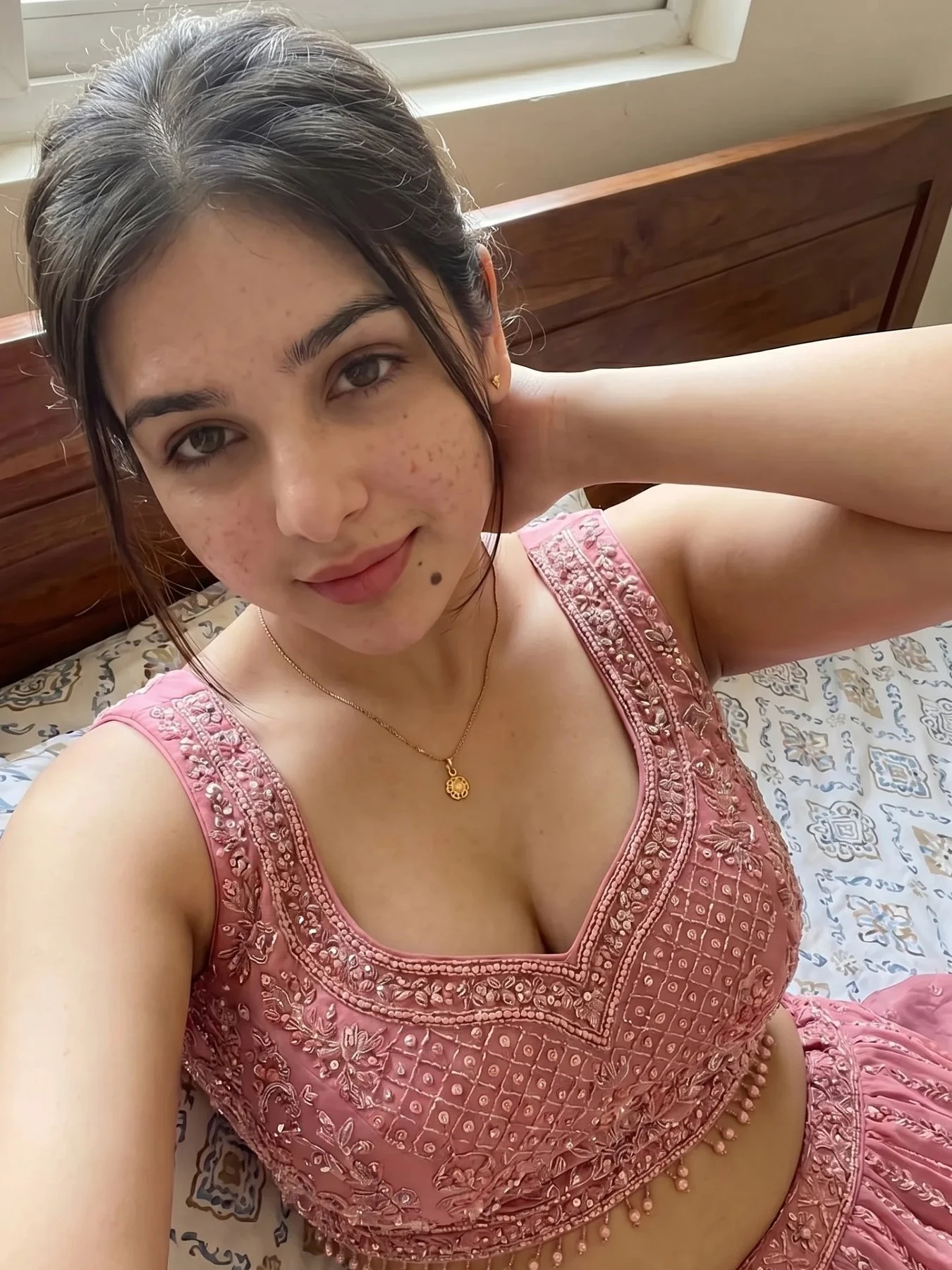 Amisha Sexy Girl Who Will Treat You to M – Bahraini escort in Ahmedabad — 1 / 5