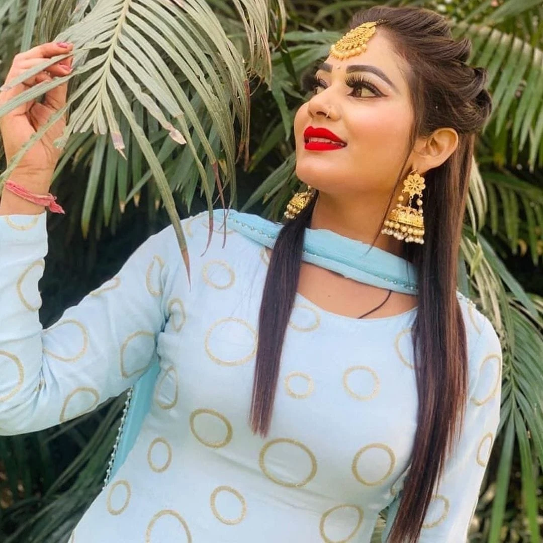 𝟵𝟴𝟏𝟰𝟳𝟰𝟳𝟔𝟳𝟱 NISHA RANA – Indian escort in Amritsar — 5 / 7