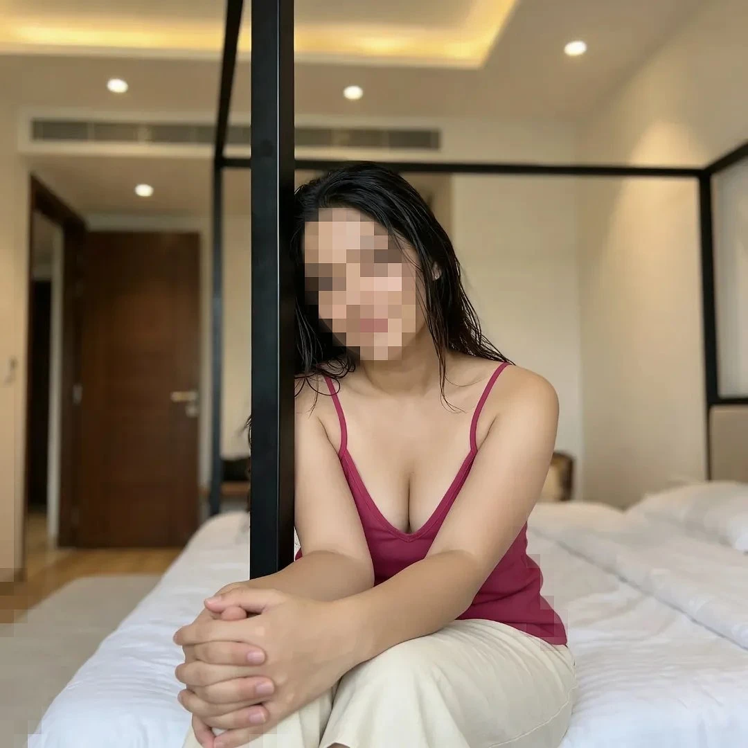 Air Hostess ( Cam / Meet ) – Indian escort in Hyderabad, Escort, Hyderabad