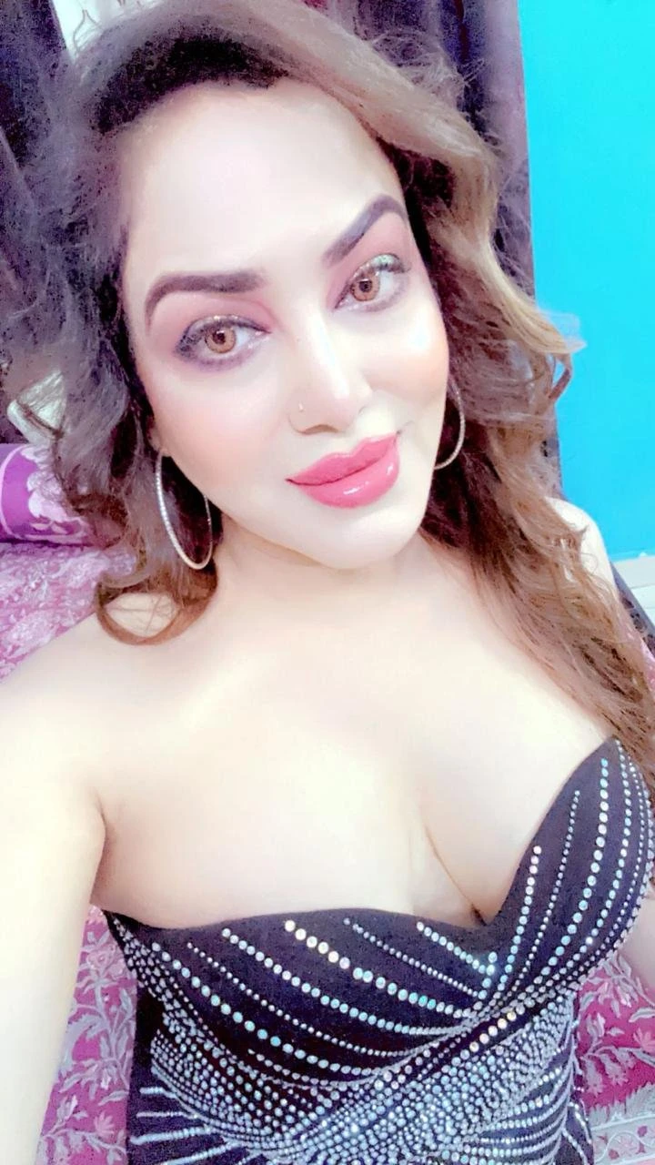 Jeni – Indian escort in Candolim, Goa — 5 / 11