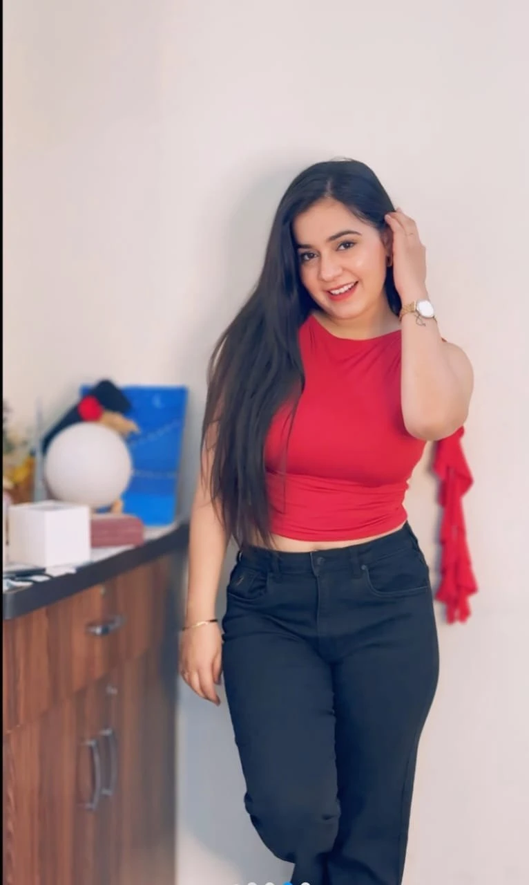 Kirthi Chennai – Indian escort in Chennai — 2 / 4