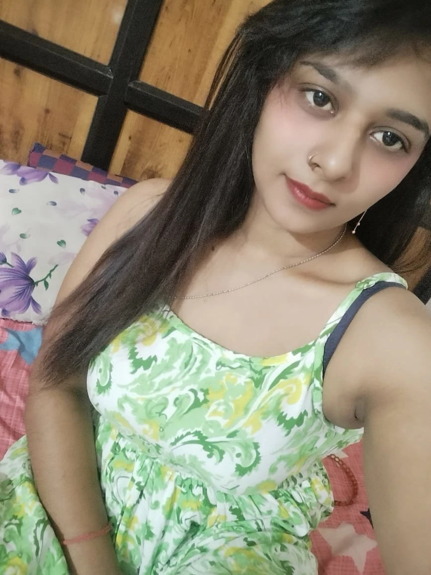 ANKITA CAM AND REAL MEET QUEEN – Indian escort in Bangalore — 2 / 4