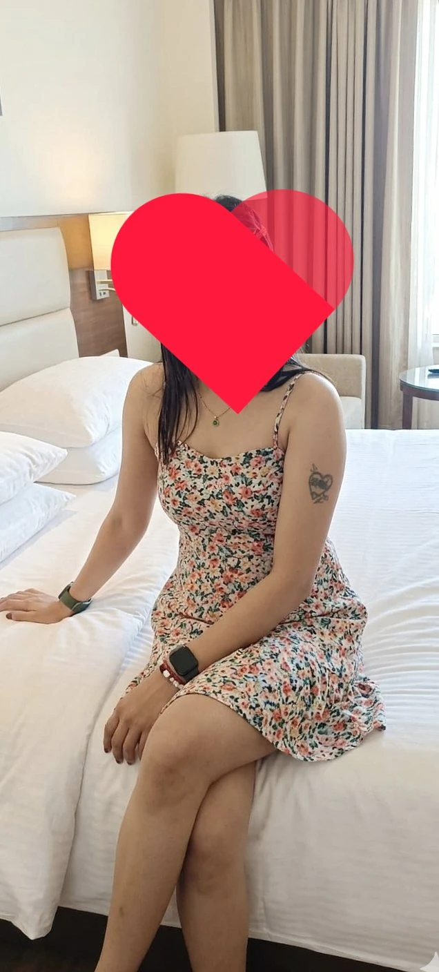New in BLR for Cam & Real Meet – Indian escort in Bangalore — 4 / 6
