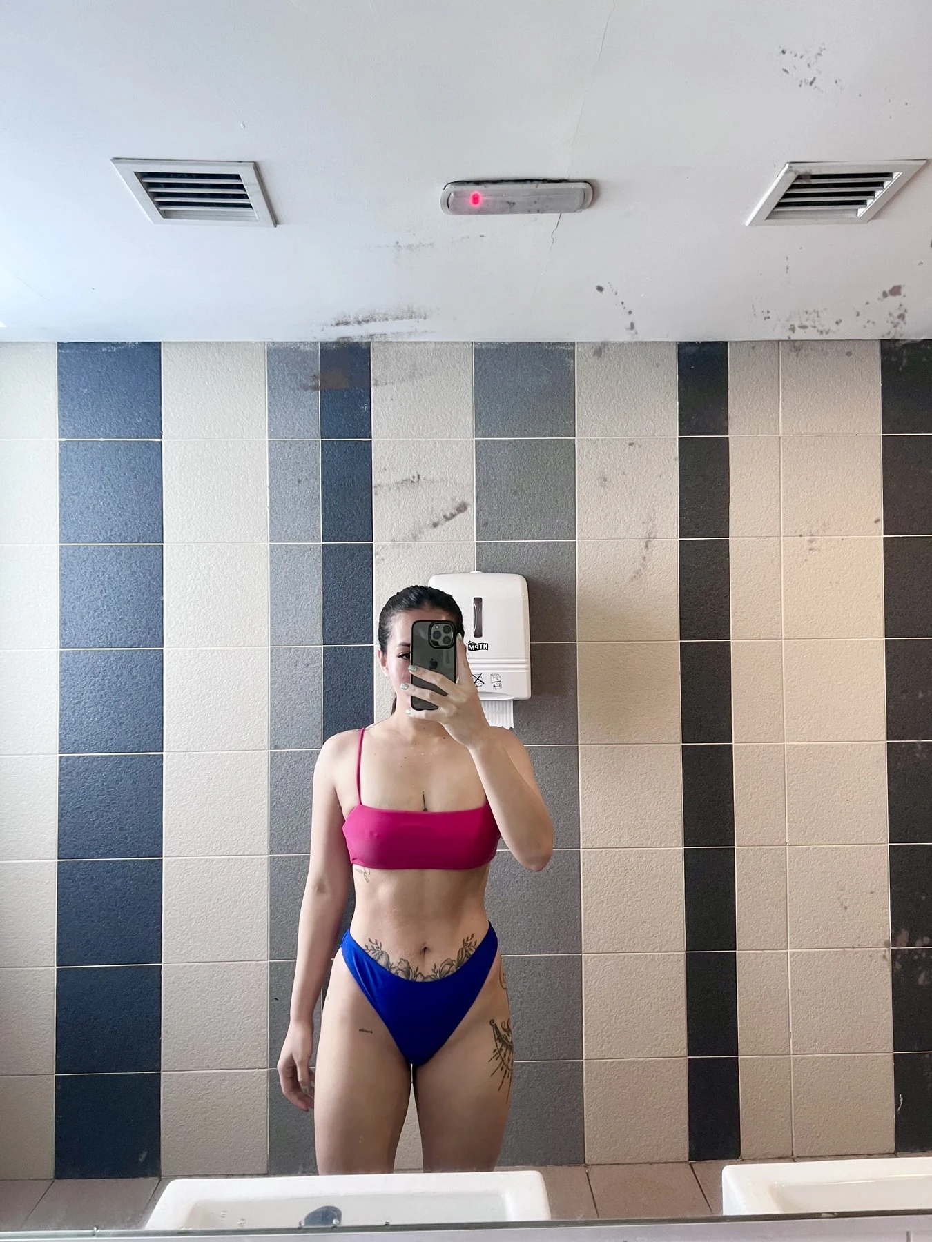 Fiorella Bella 24/7 – Filipino escort in Hong Kong — 4 / 7