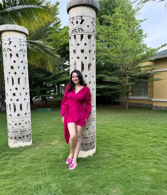 I Am Lavnayaa Independent Professional – Indian escort in Bangalore — 9 / 11