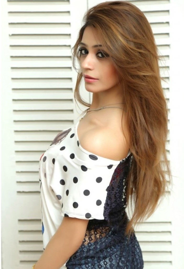 Santi Priya – Indian escort in Bangalore, Escort, Banga