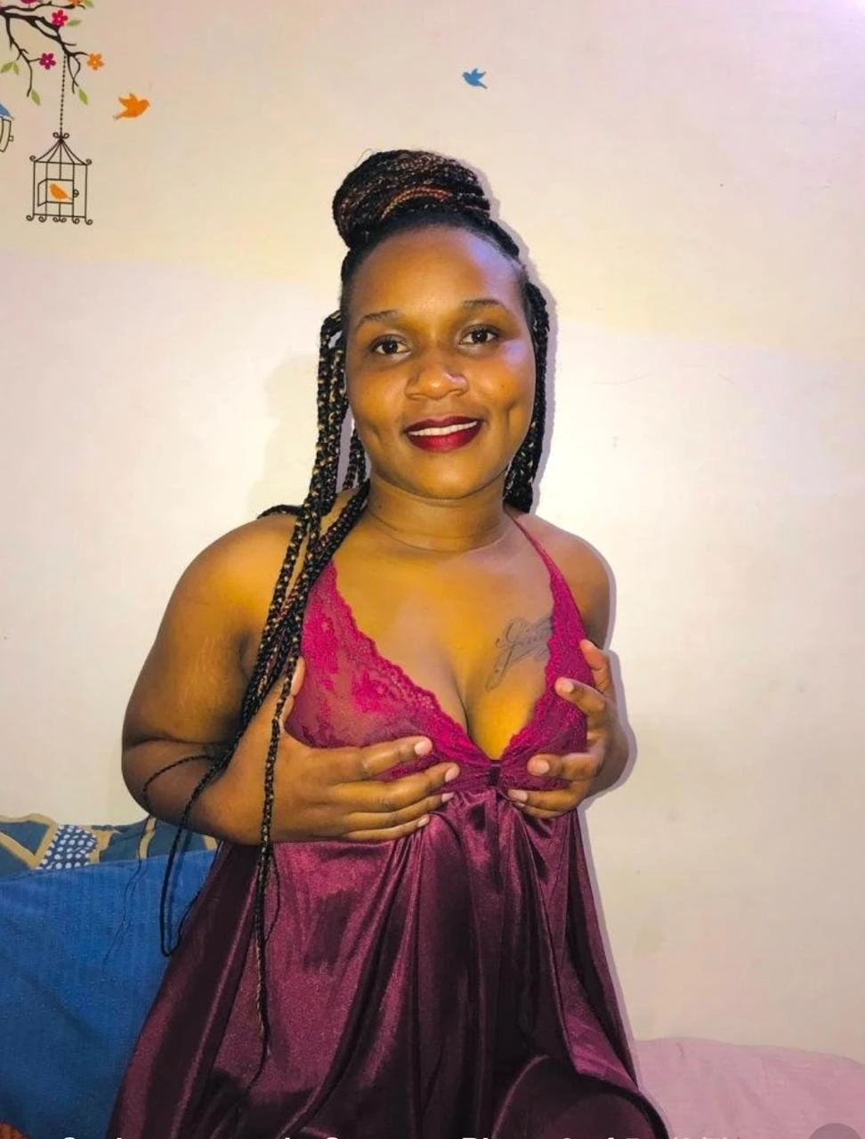 Ava – South African escort in Bhopal — 2 / 5