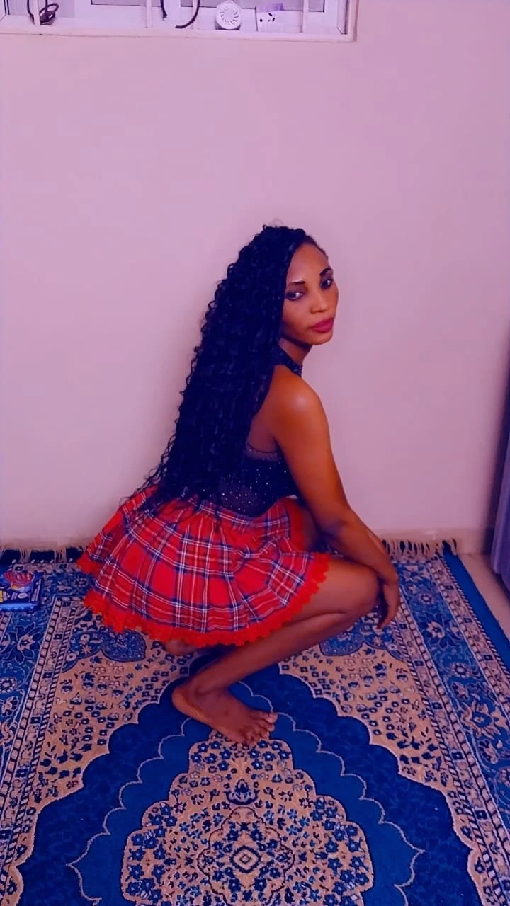 Hotty Boobs Girl – Monacan escort in Bangalore — 4 / 5