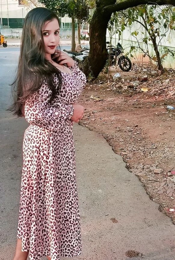 MISS ANJALEE INDEPENDENT REAL MEET GIRL – Indian escort in Candolim, Goa — 3 / 5