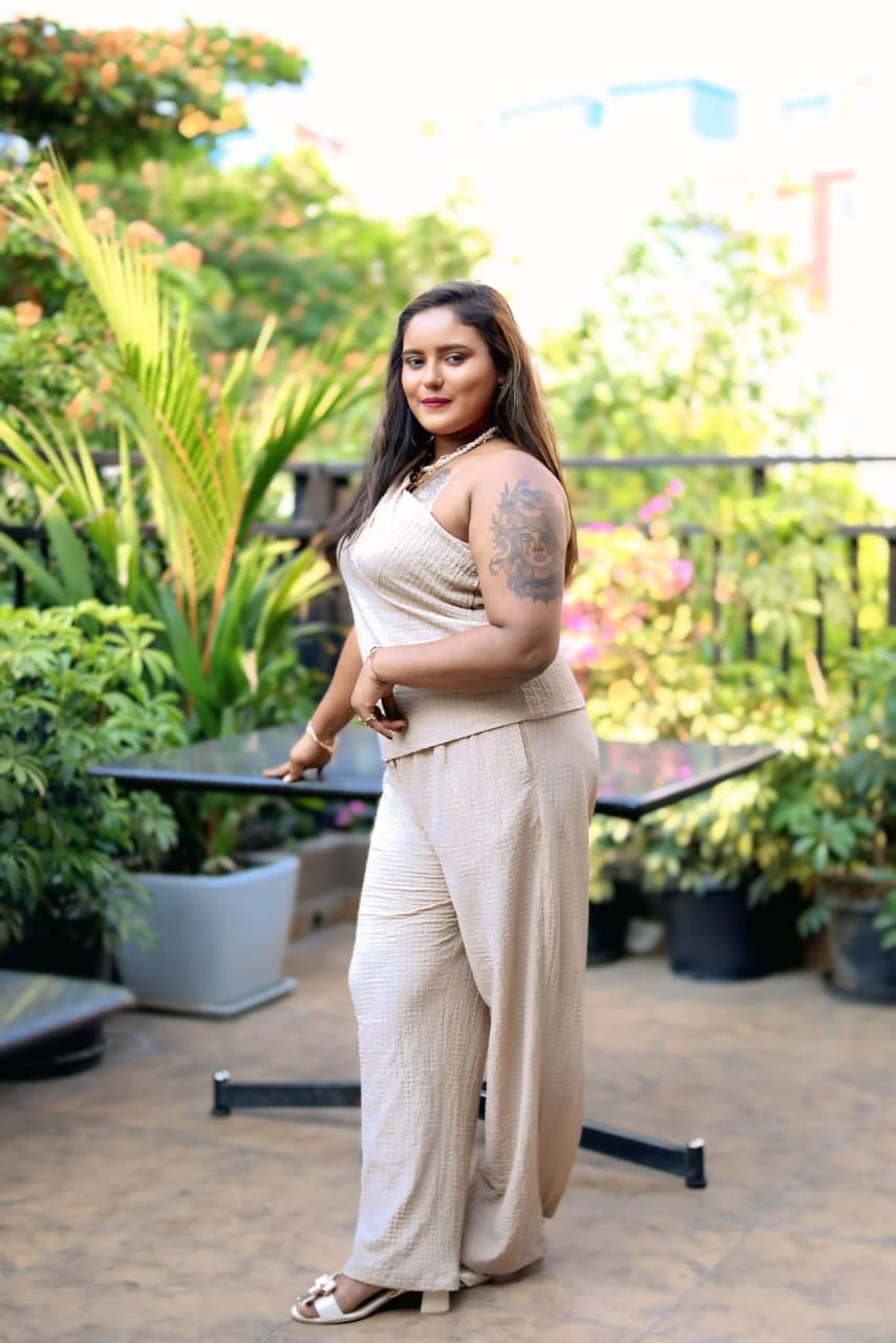 Doorstep Body Massage SPA@Home or Hotel – Indian escort in Bangalore — 2 / 6