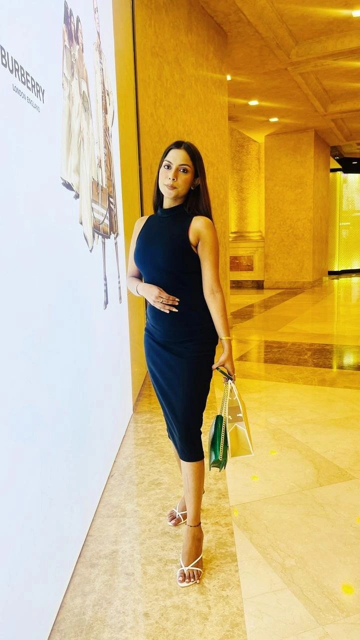 Priyanka singh – Indian escort in Bangalore — 3 / 7