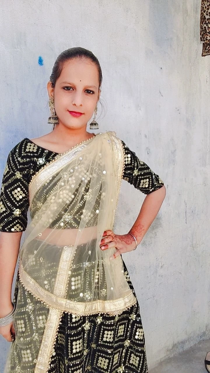 Divya all area provide 24 hours – Indian escort in Amritsar — 3 / 5