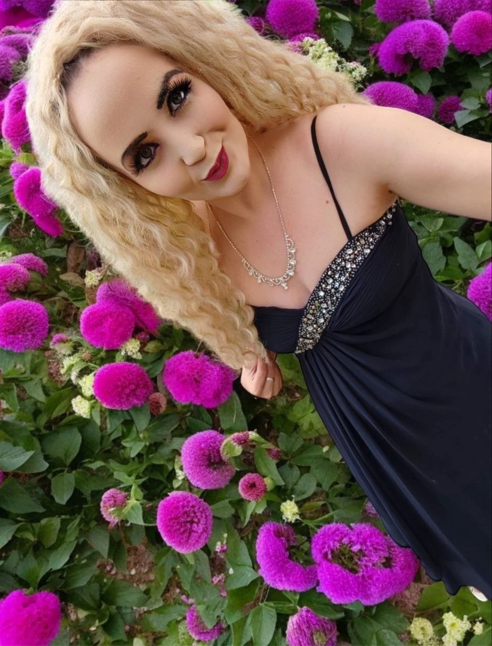 Helene – Hungarian escort in Szeged — 2 / 8
