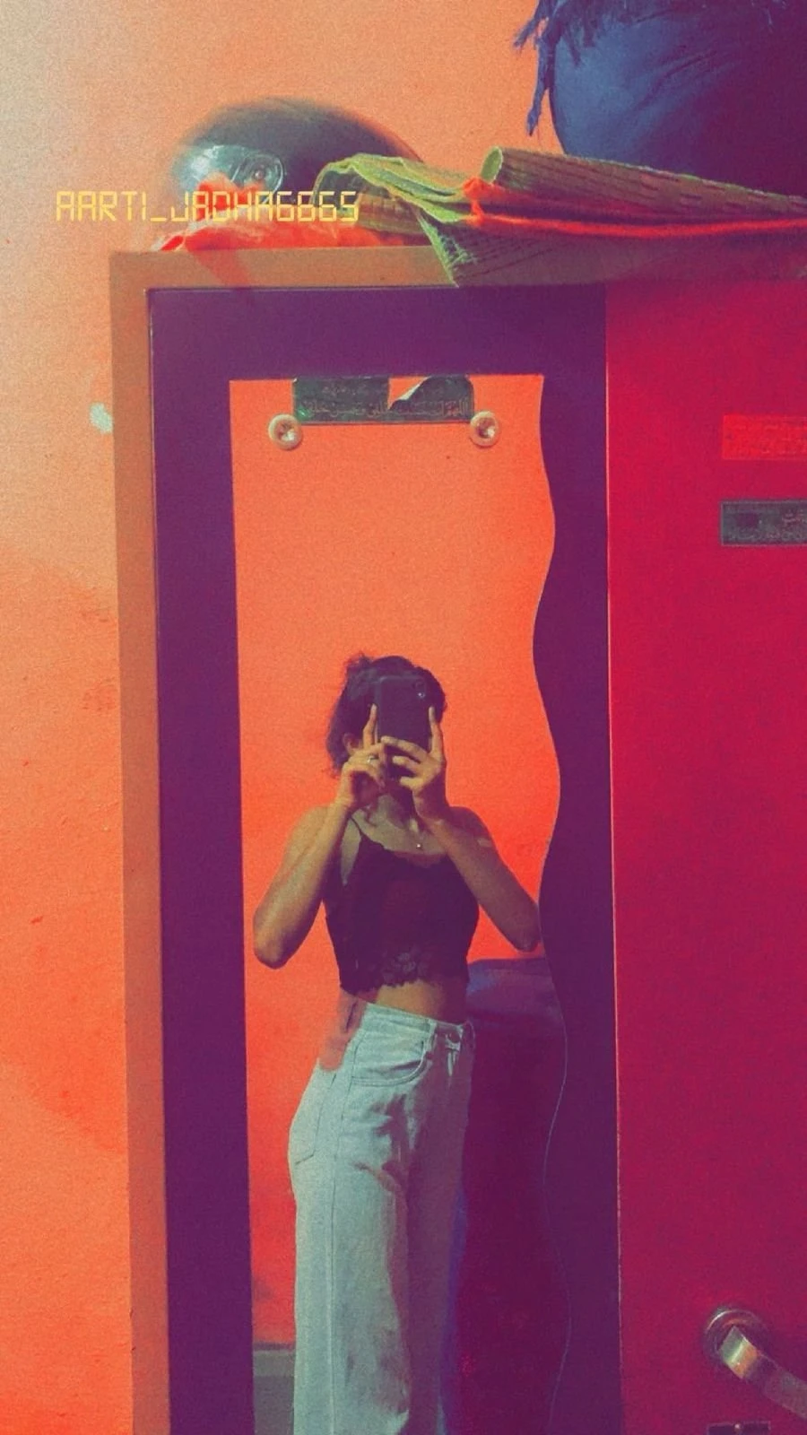 Simran – Indian escort in Bangalore — 2 / 4