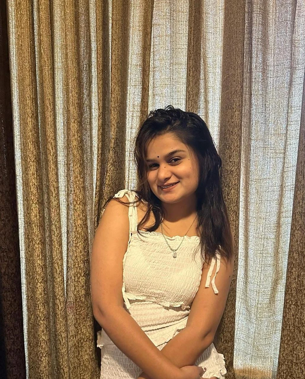 Komal – Nepalese adult performer in Bangalore — 4 / 7