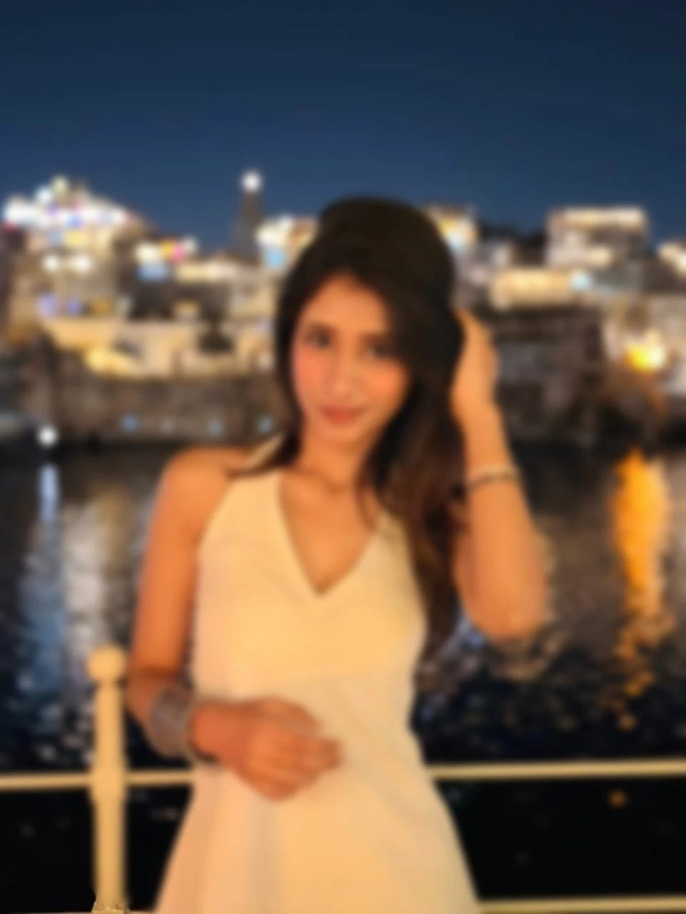 𝗦𝗼𝗽𝗵𝗶𝘀𝘁𝗶𝗰𝗮𝘁𝗲𝗱 𝗘𝘅𝗽 - 𝗥:) – Indian escort in Bangalore — 8 / 24