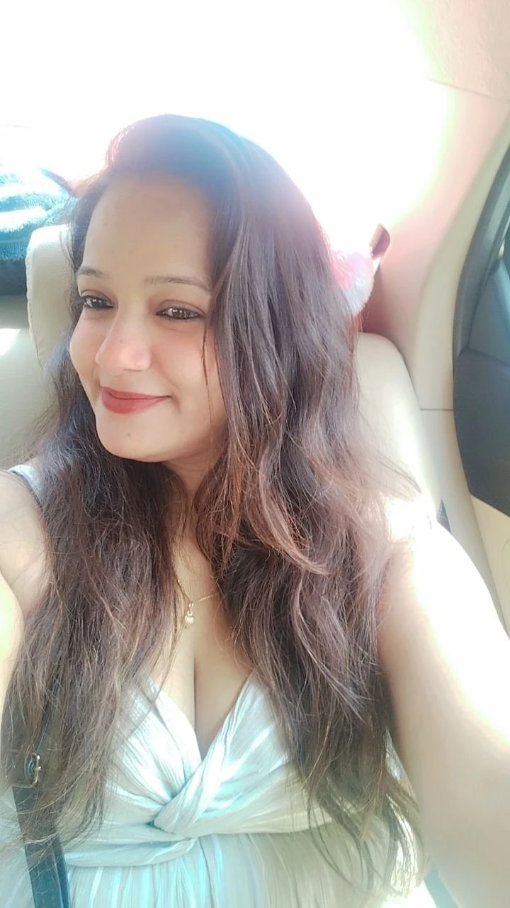 Neha – Indian escort in Bangalore, Escort, Banga