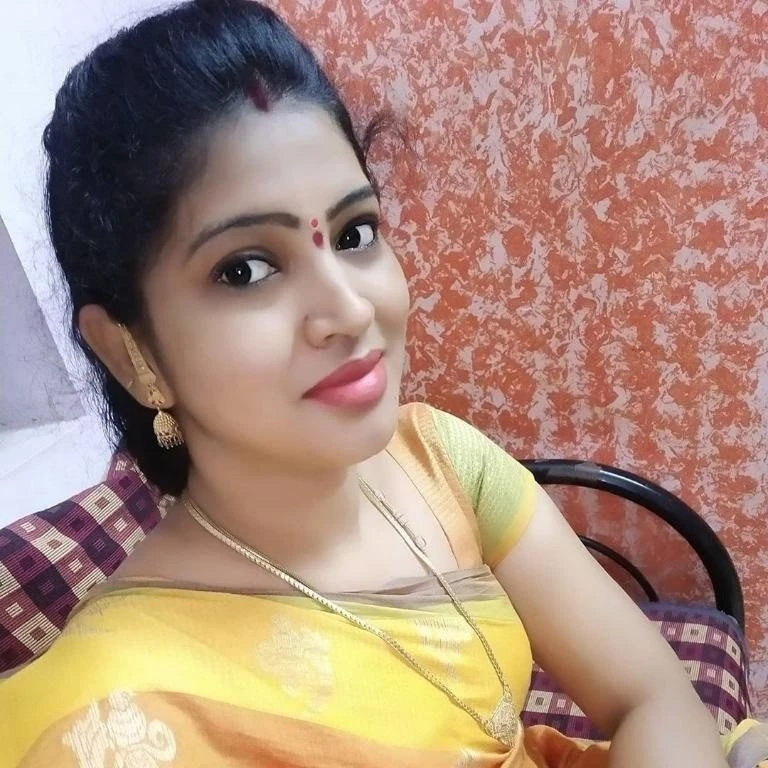 Vip Escort Service Kajal Joshi – Indian escort in Bangalore — 4 / 5