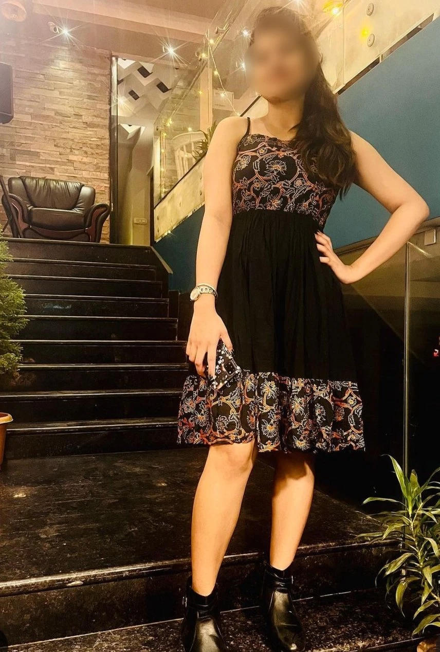 Payal independent (cam & real meet) – Indian escort in Bangalore — 2 / 6