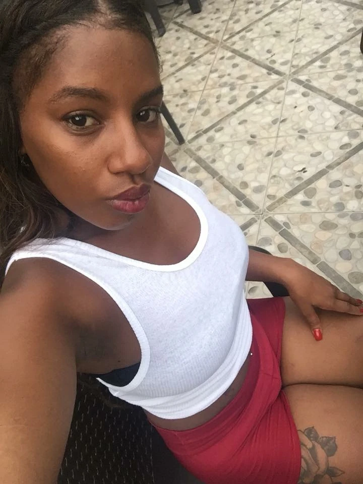 Becki – escort in Santo Domingo — 3 / 6