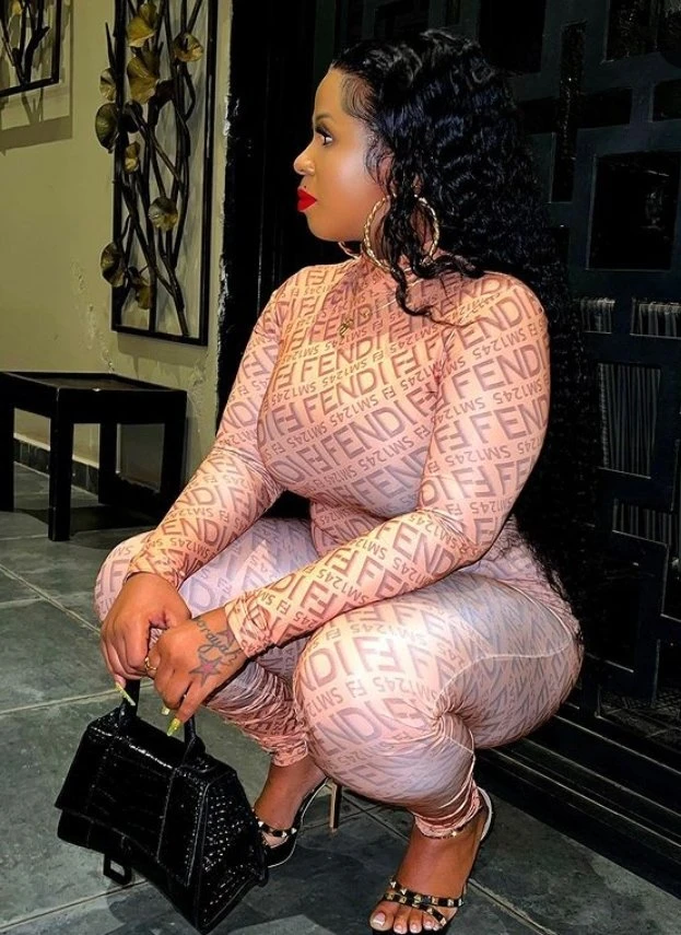 Charity – Rwandan escort in Chandigarh — 4 / 6