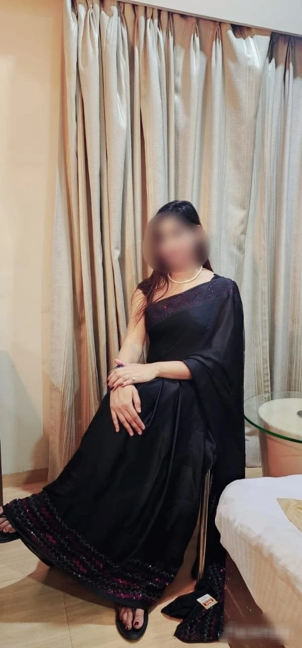 SIMRAN KAUR (< VIP MODELS >) – Indian escort in Bangalore, Escort, Banga