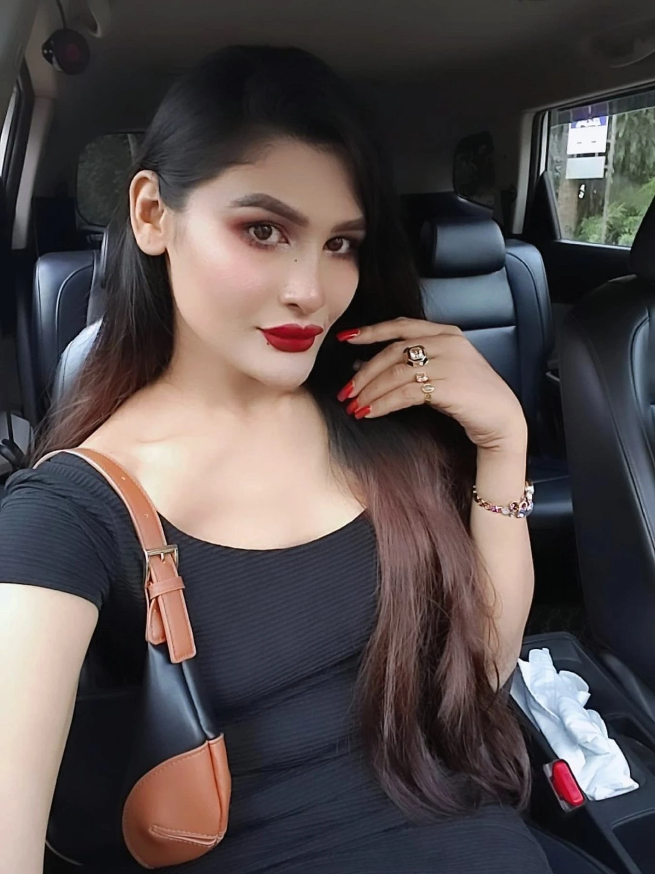 Ruhie Mallik – Indian escort in Candolim, Goa — 15 / 27