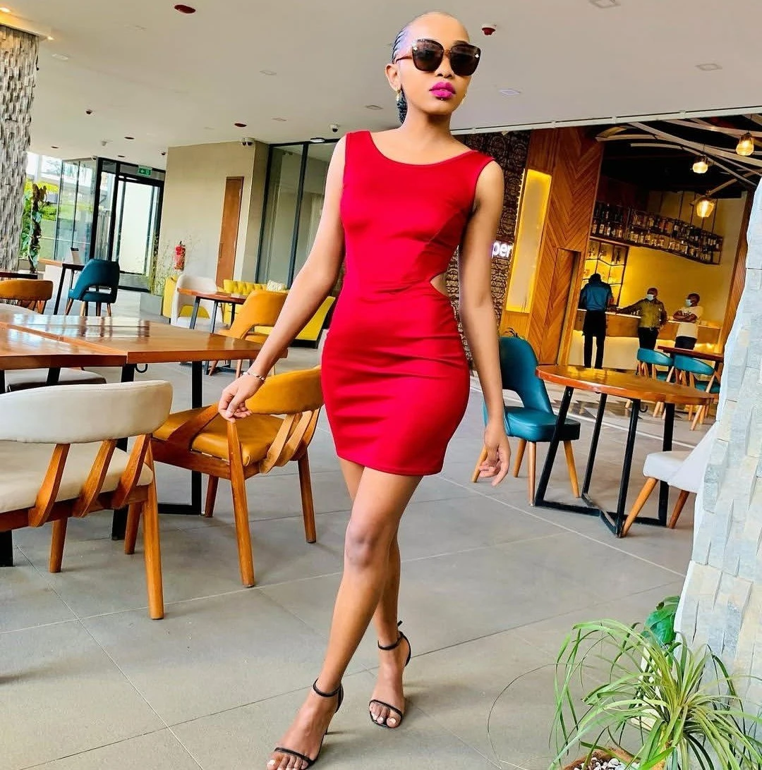 Erica_Cody – Kenyan escort in Bangalore — 2 / 7
