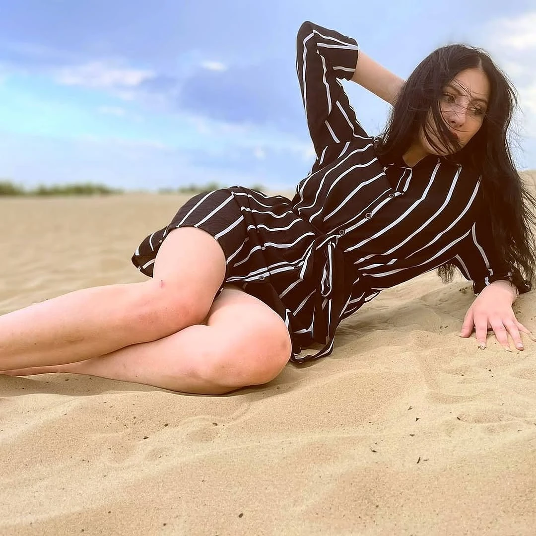 Karolina sex guru – Belarusian escort in Hong Kong — 7 / 8