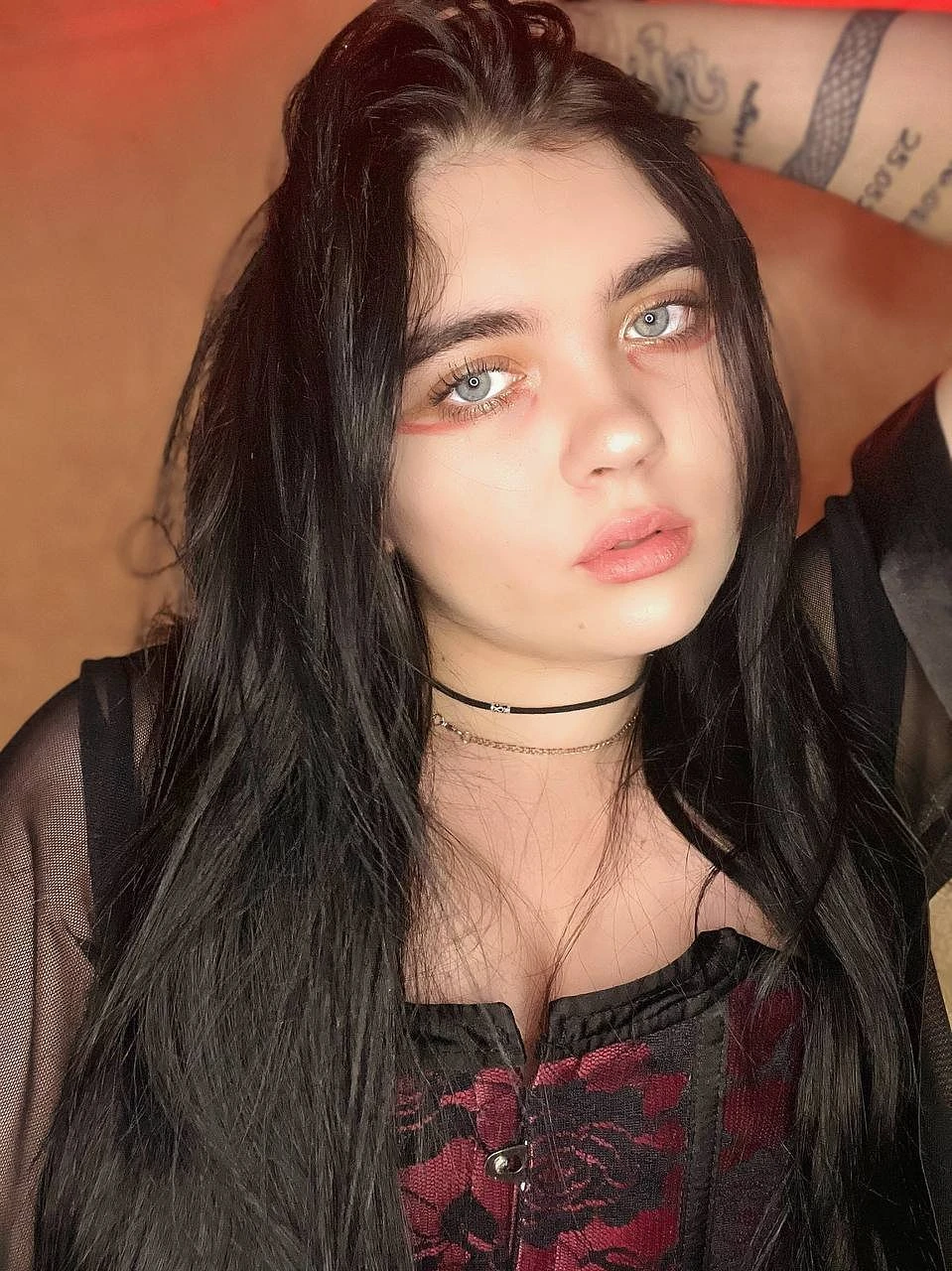 Elena – Russian escort in Hong Kong — 14 / 16