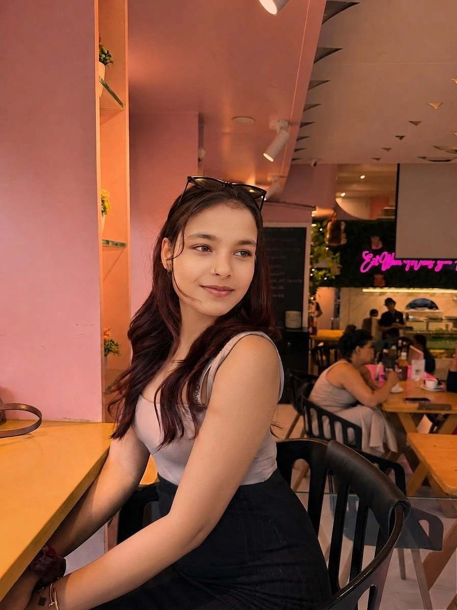 Swatii – Indian escort in Ahmedabad — 2 / 3