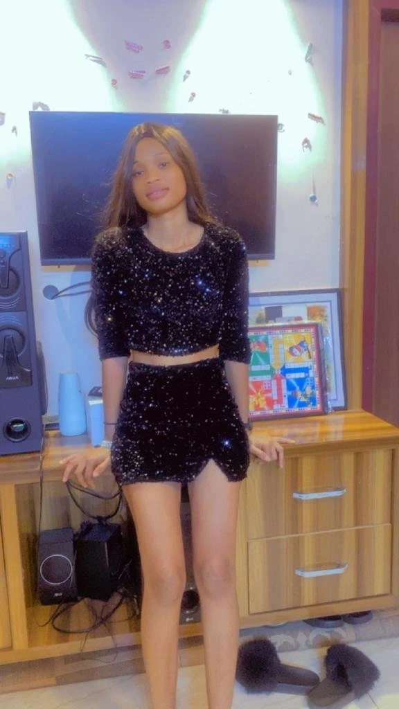 Cinderella – Kenyan escort in Candolim, Goa — 5 / 9