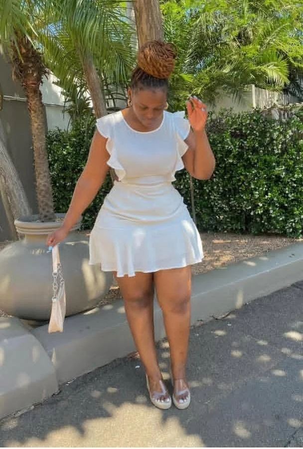 Tarah big boots girl in WHITEFIELD – escort in Bangalore — 6 / 9