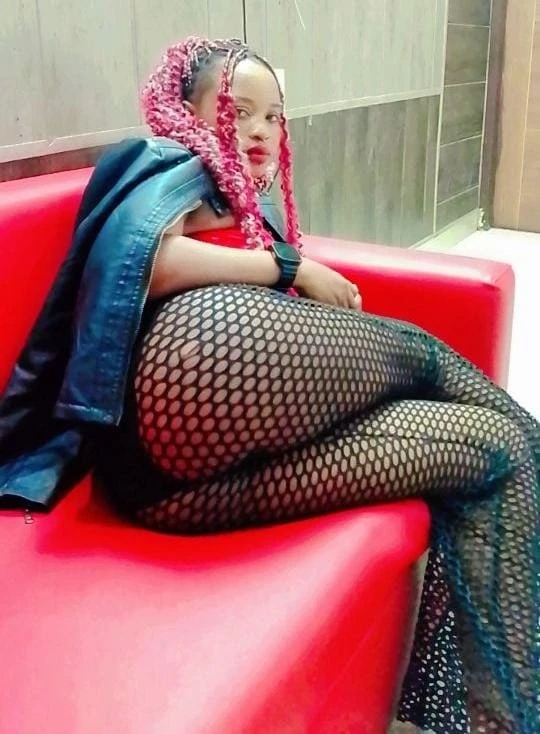 Zahra Available in Town – Gabonese escort in Ahmedabad, Escort, Ahmedabad