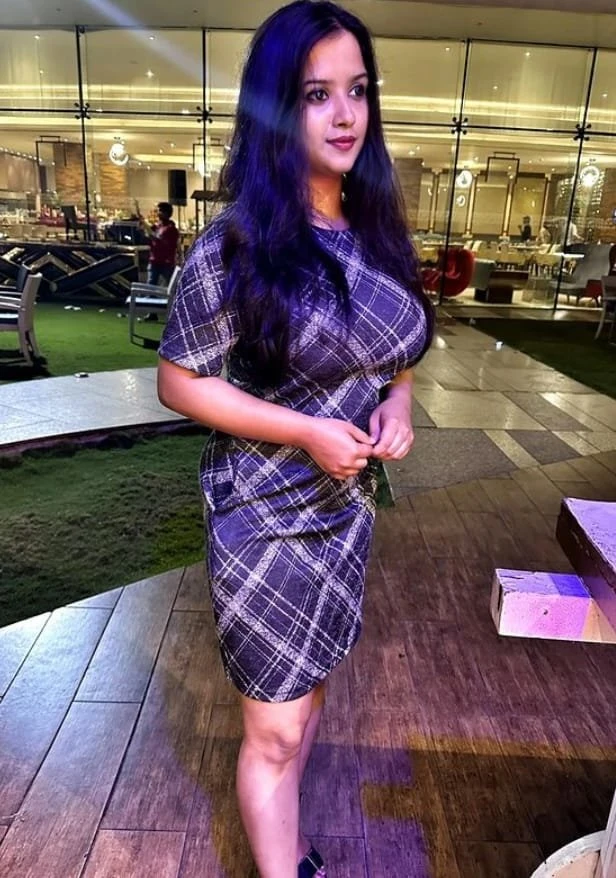 MISS ANJALEE INDEPENDENT REAL MEET GIRL – Indian escort in Candolim, Goa — 2 / 5