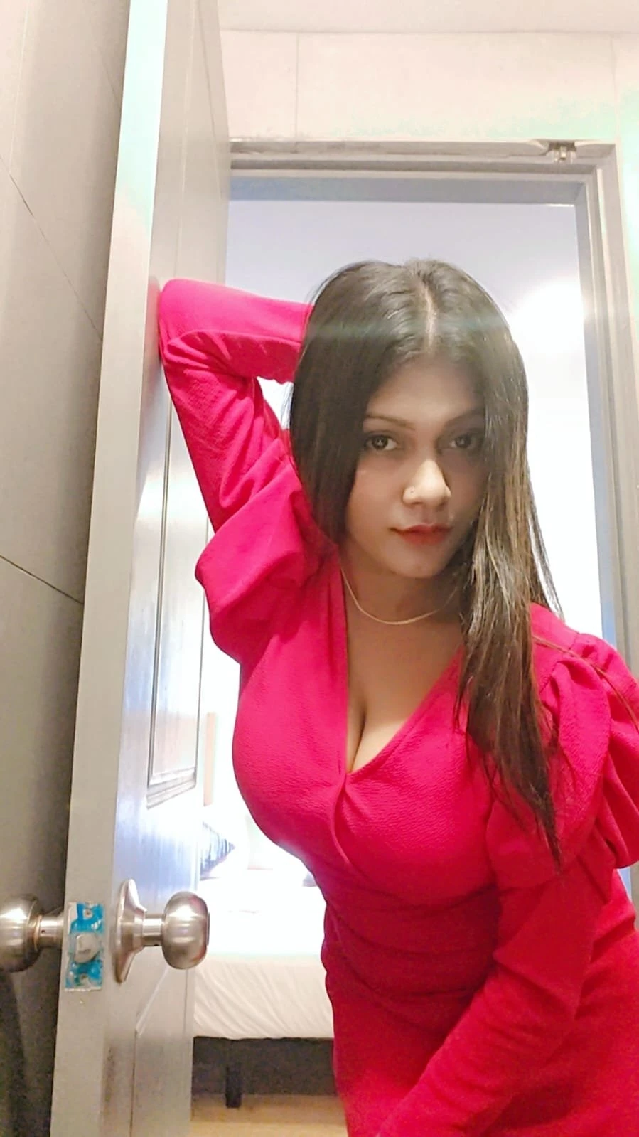 Isha – Indian escort in Bangalore — 8 / 12