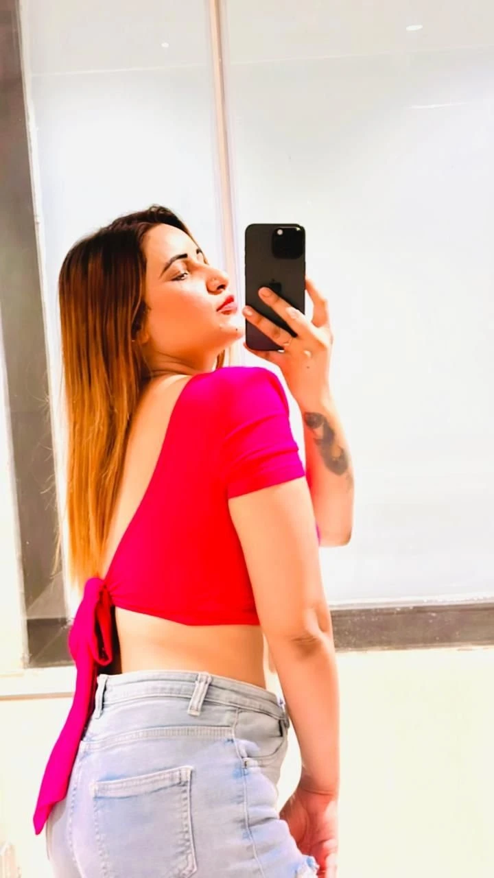Taniya Independent – Indian escort in Bangalore — 3 / 6