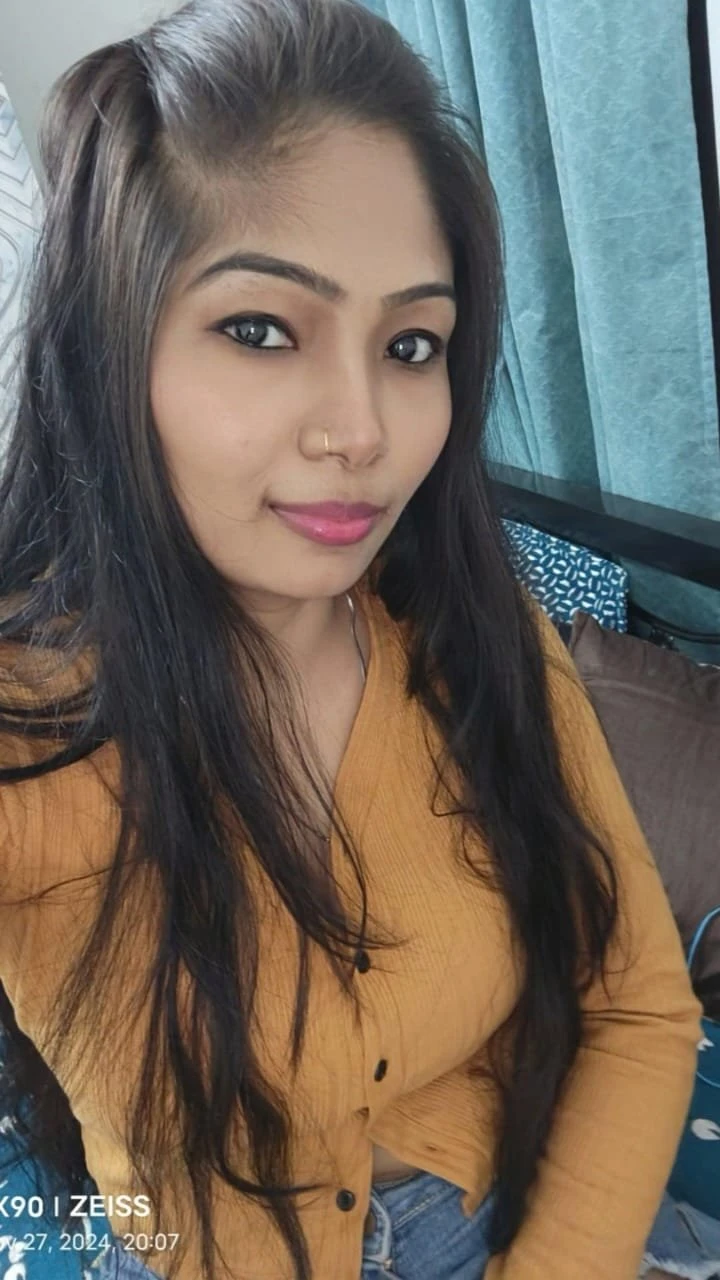 Kritika Web Cam & Real Meet Escorts – Indian escort in Bangalore — 4 / 5