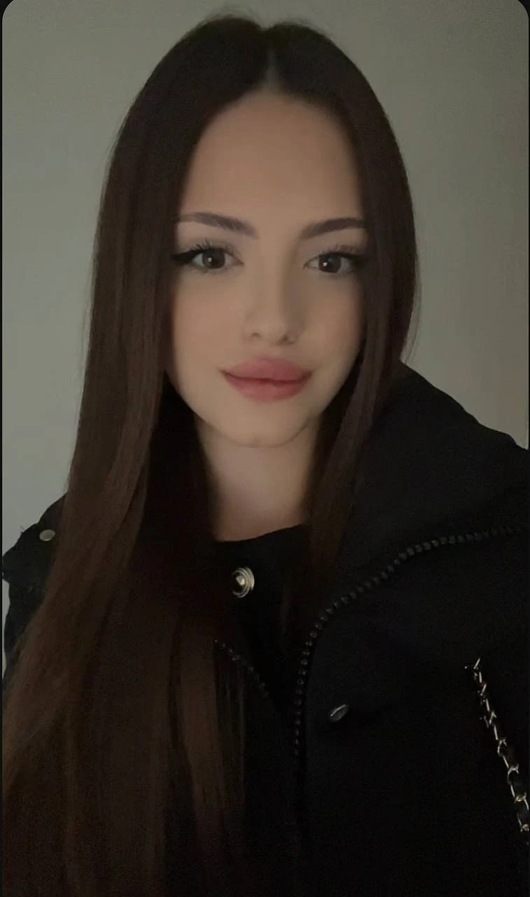 Melania Throat Goat – Ukrainian escort in Hong Kong — 3 / 8