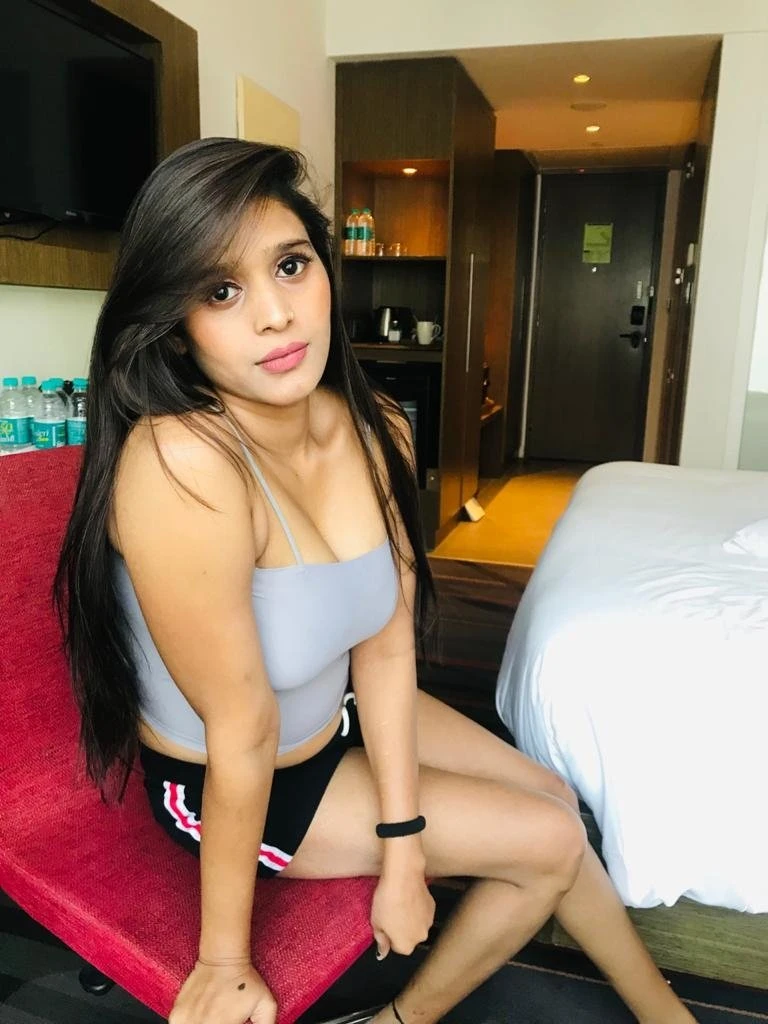 Real meet and sex – Russian escort in Bangalore — 3 / 7