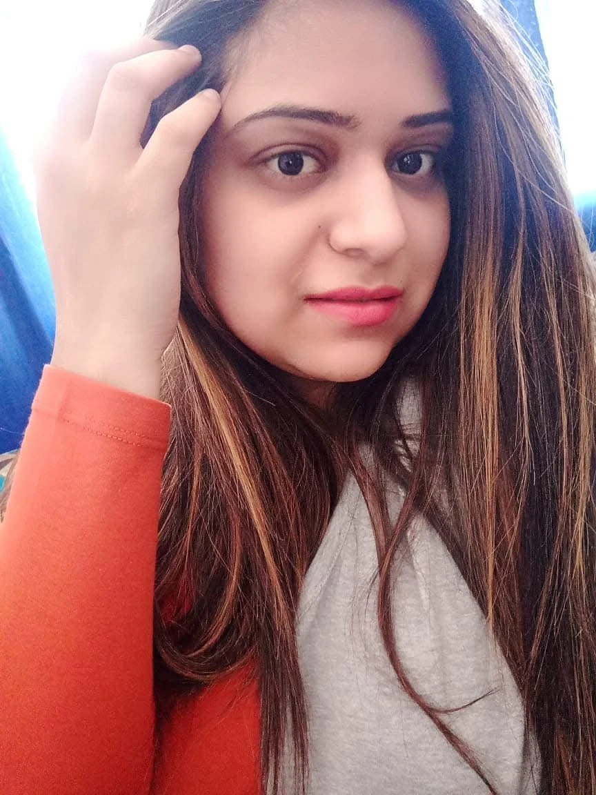 Samira – Indian escort in Bhubaneshwar — 5 / 9