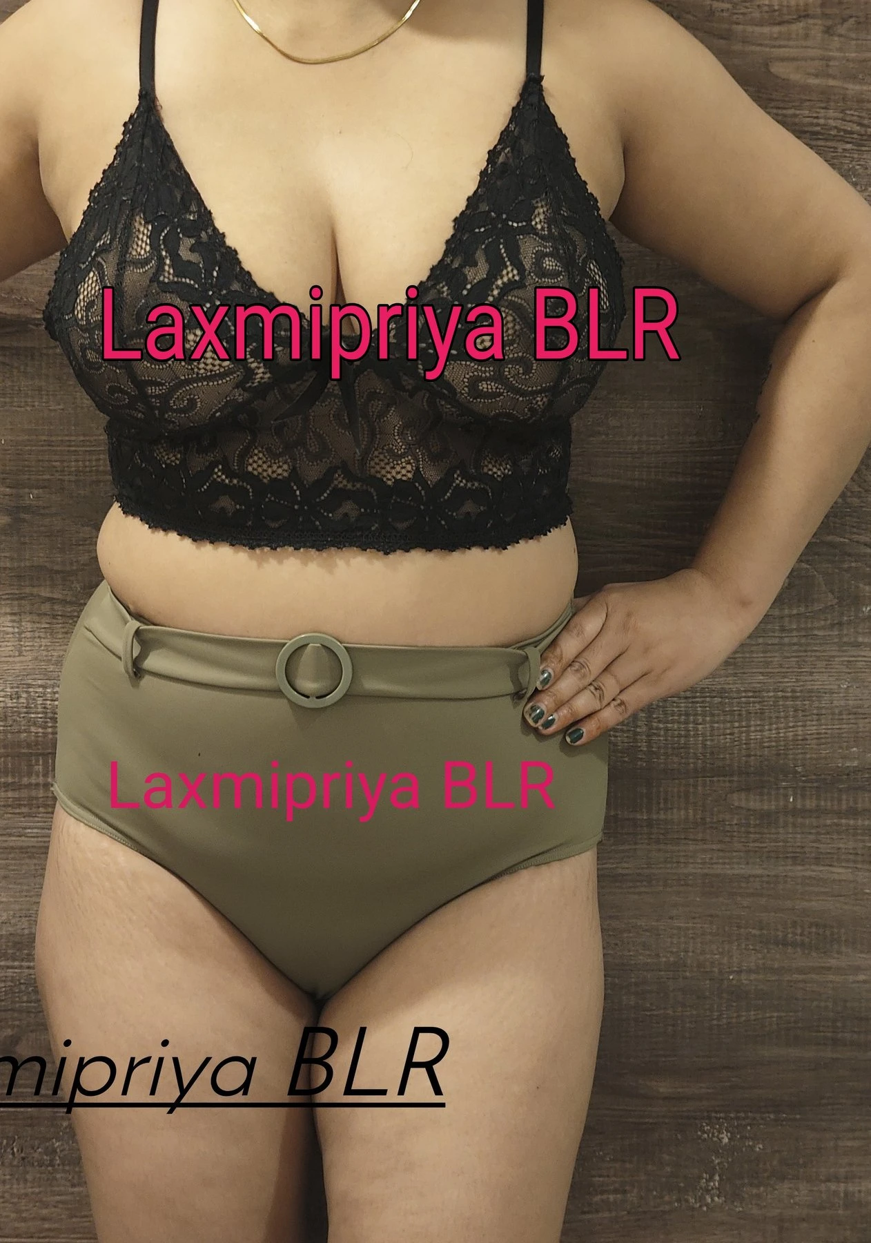 Laxmipriya BLR Cam & Real Meet – Indian escort in Bangalore — 3 / 5