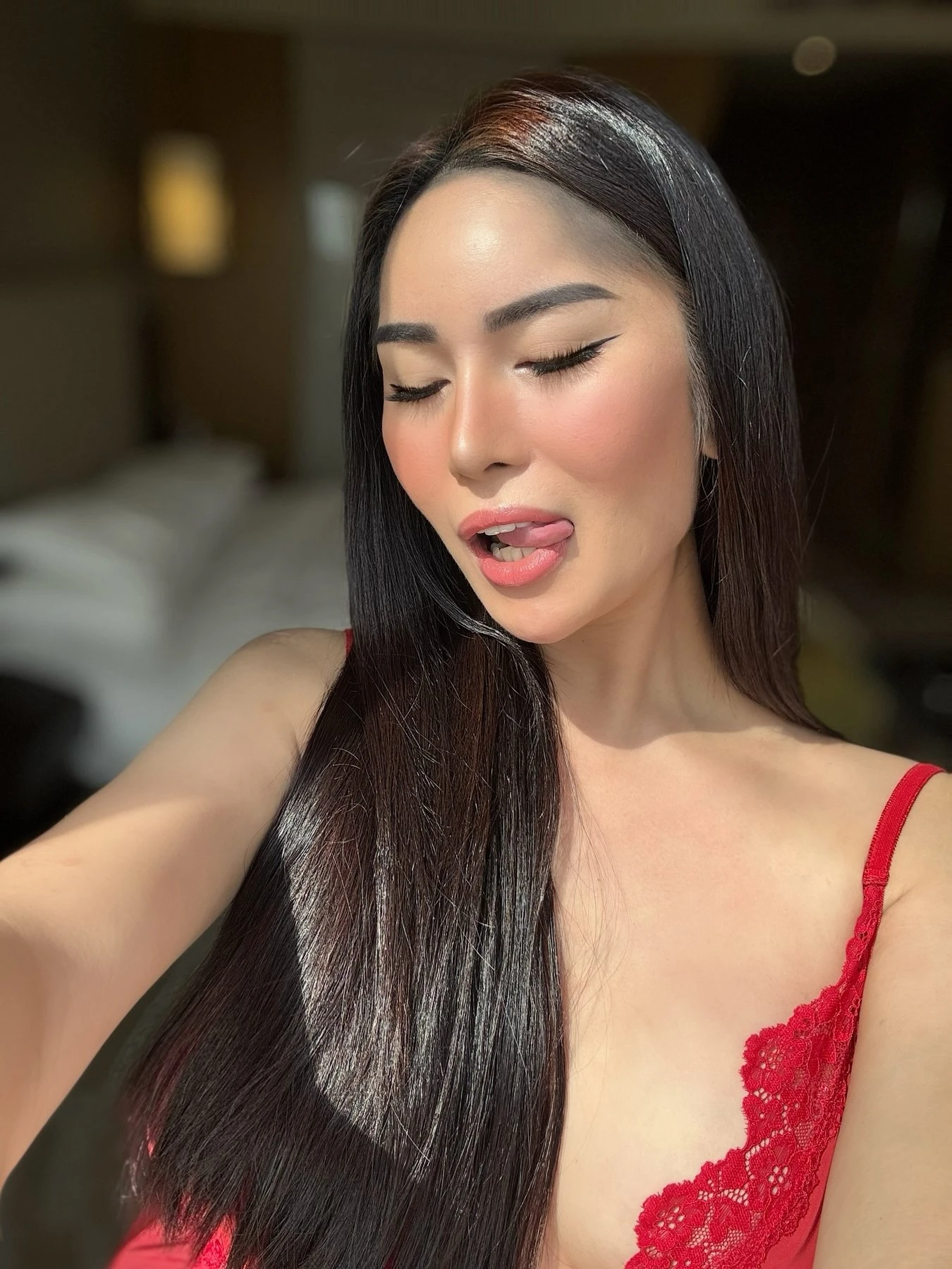 LAST DAYS IN INDIA- PRETTY GIRL BELLA – Moroccan escort in Hyderabad — 2 / 11