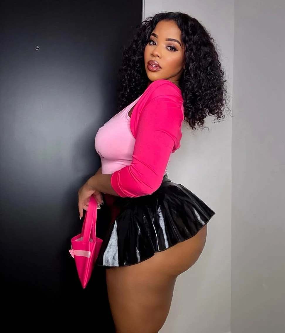 Zayana – Ghanaian escort in Baku — 3 / 4