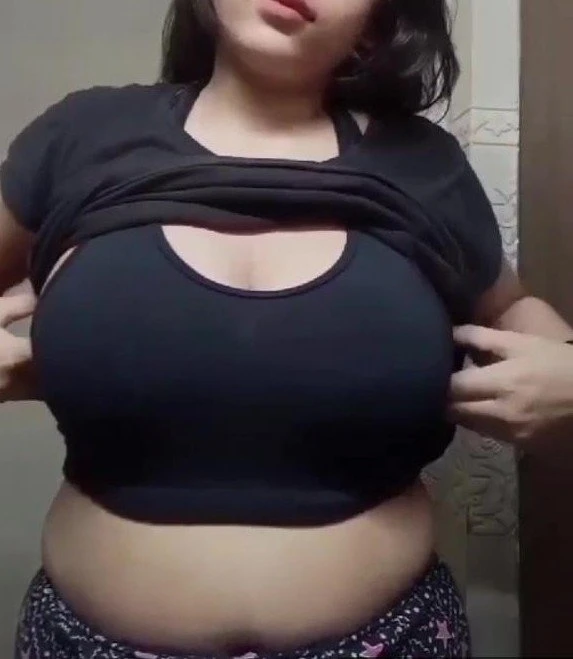 Kajal 2 – escort in Bangalore — 3 / 4