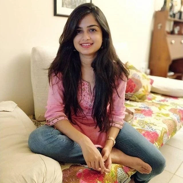Kavya – Indian escort in Bangalore — 3 / 5