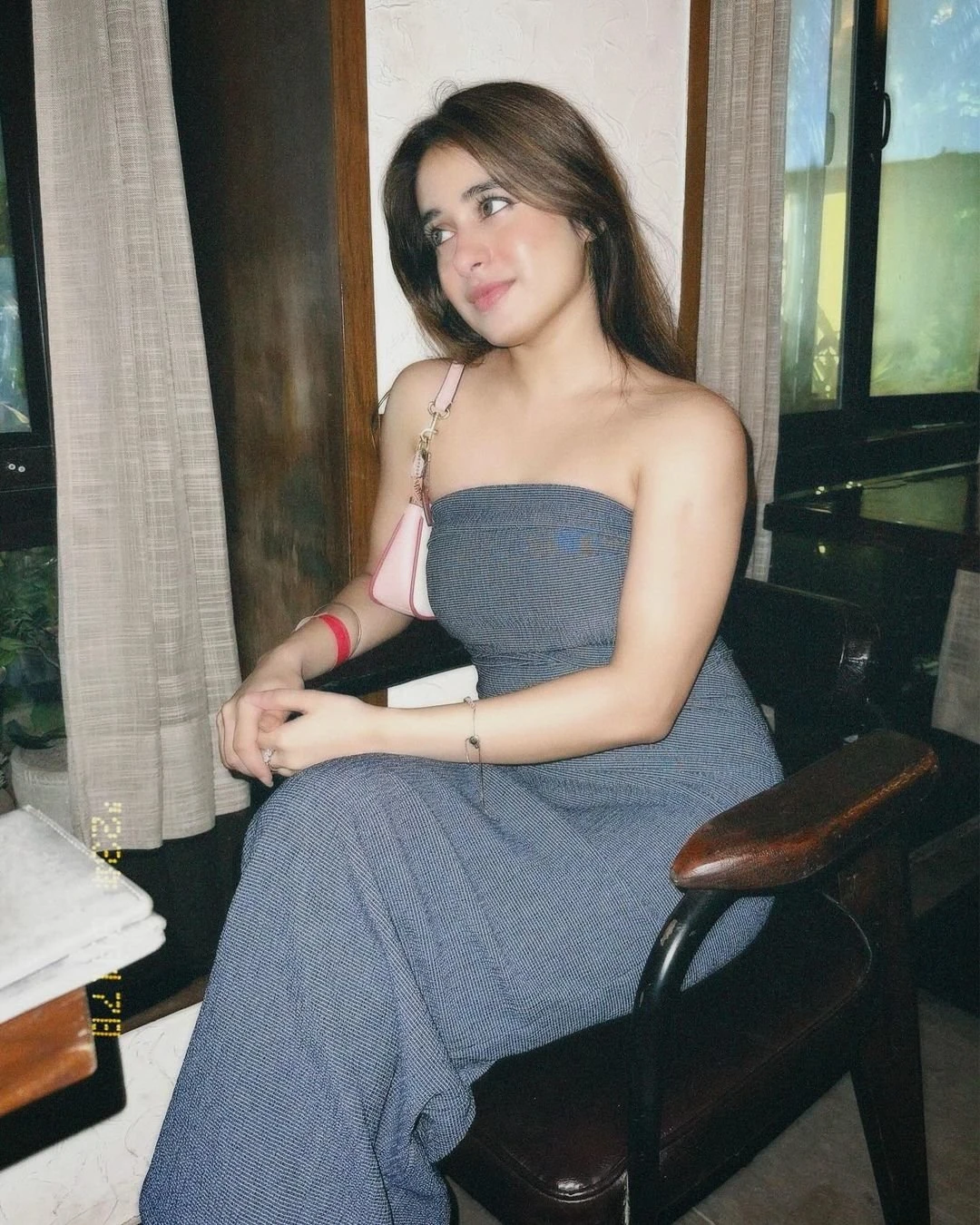 Sneha – Indian escort in Ahmedabad — 1 / 2
