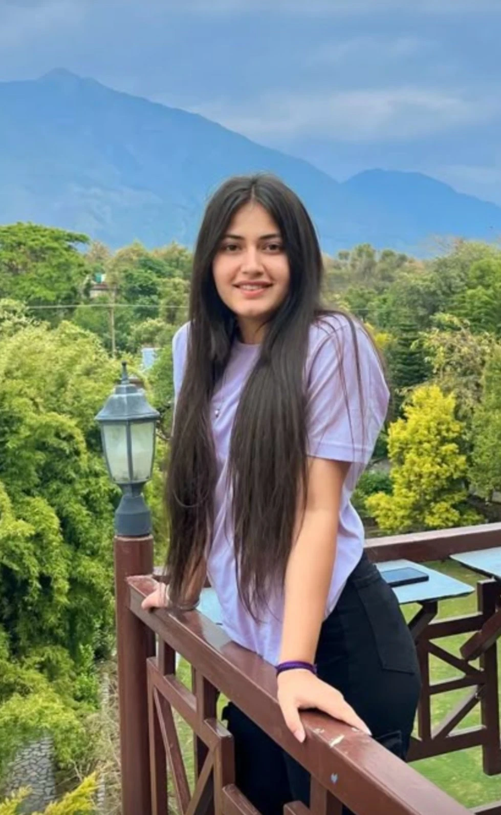 Swwety Gupta – Indian escort in Ahmedabad — 11 / 16