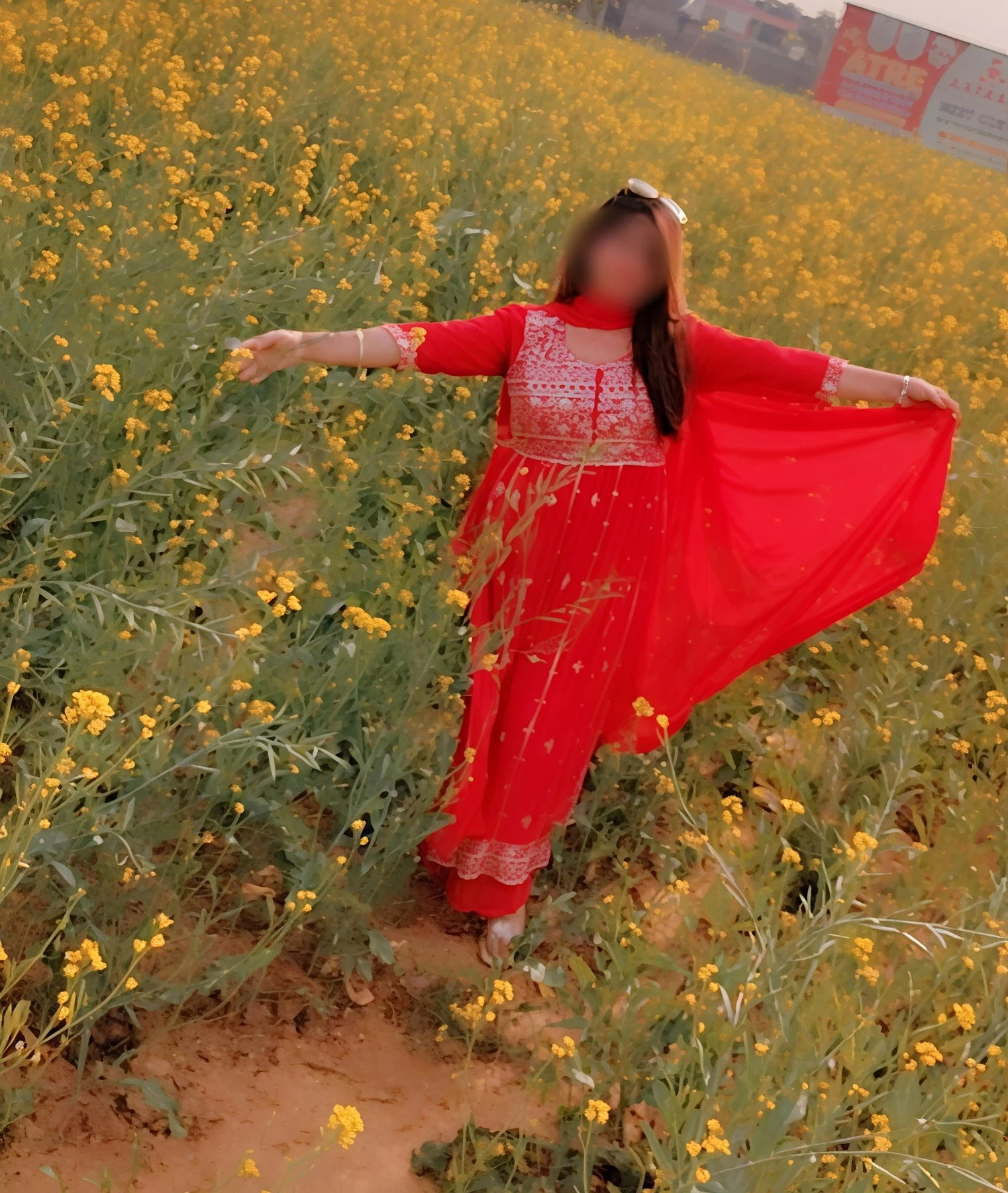 Rohini an independent model Hotel GFE ON – Indian escort in Ahmedabad — 7 / 8