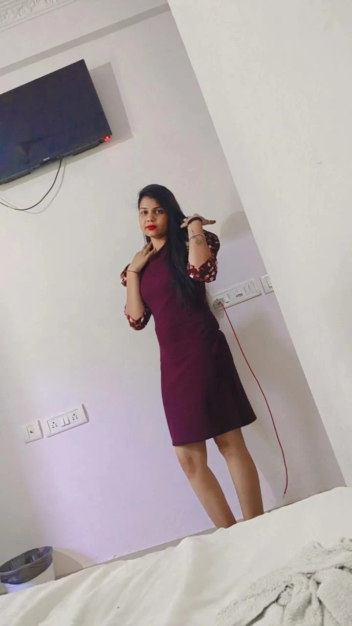 Priyanshi for Meet & Cam – Indian escort in Bangalore, Escort, Banga